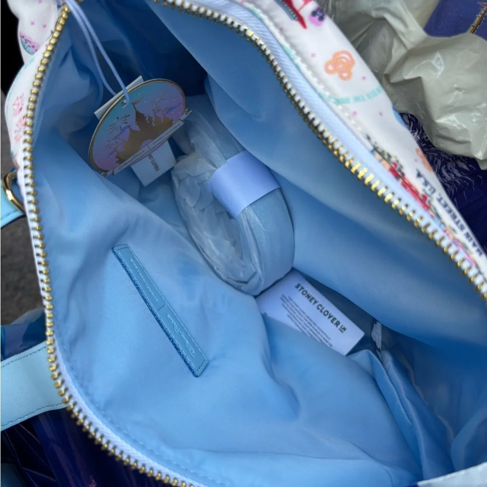 Stoney Clover Lane Disney Pouchette - Park Exclusive!! (EARS NOT INCLUDED) - Picture 4 of 6